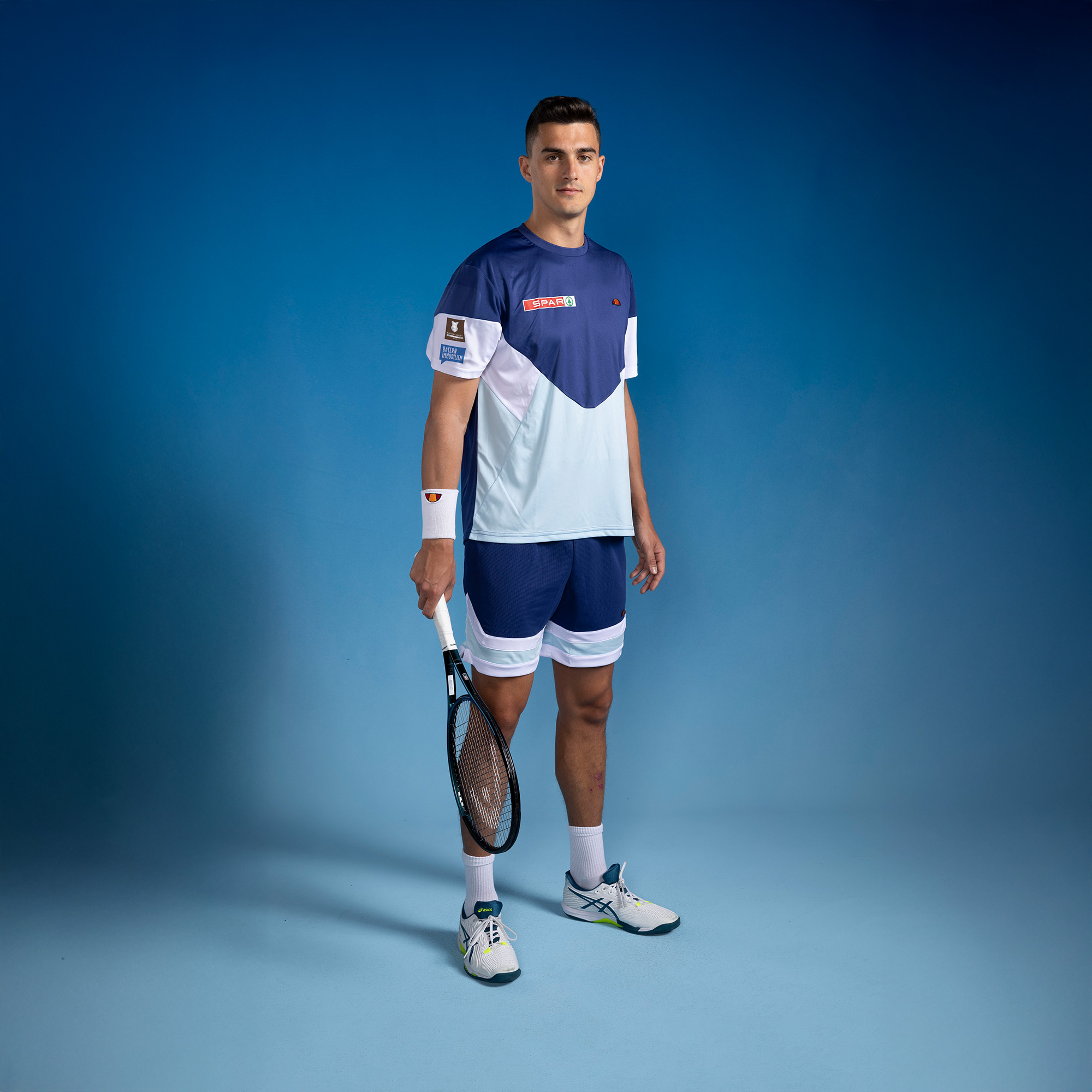 alex-erler_header-04_2000x2000